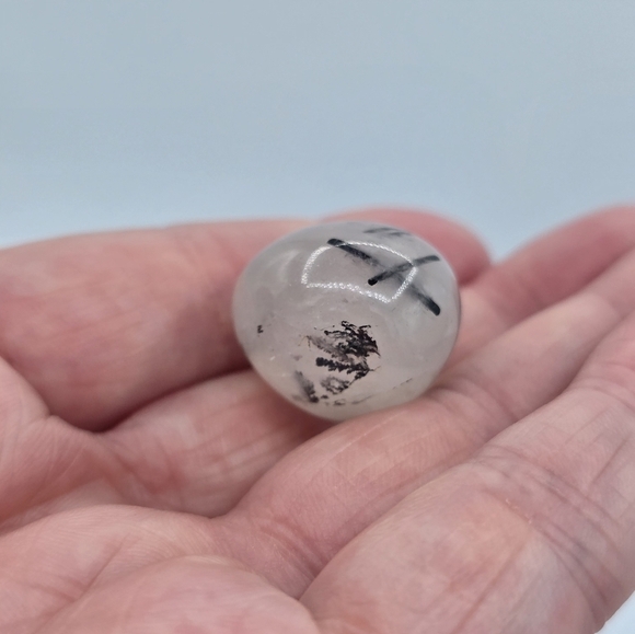 White Black Tourmaline Quartz Crystal Stone Tumble - Picture 3 of 6